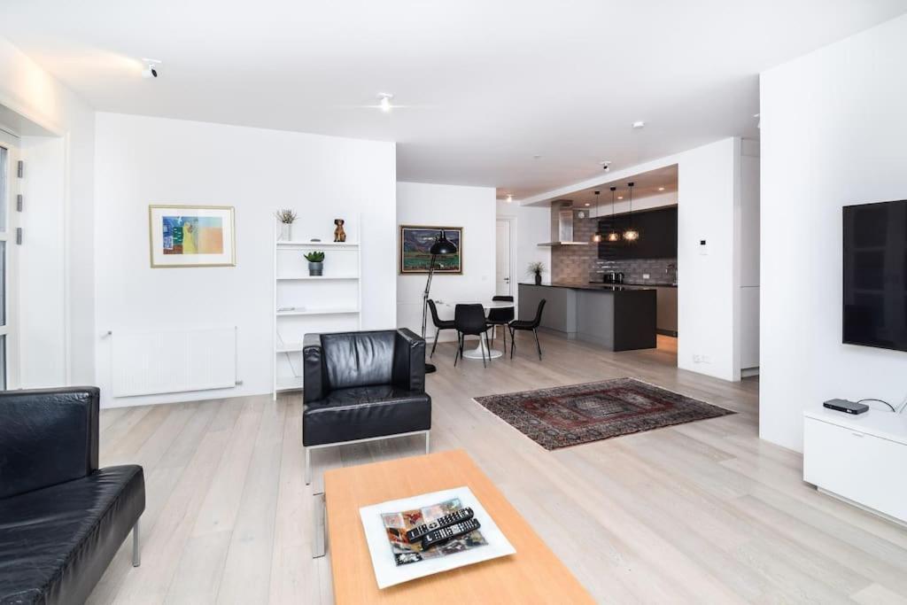 Point - Luxury - Surtsey Appartement Reykjavik